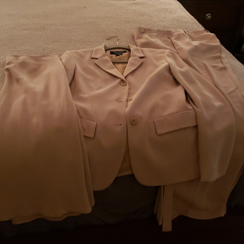Suit
